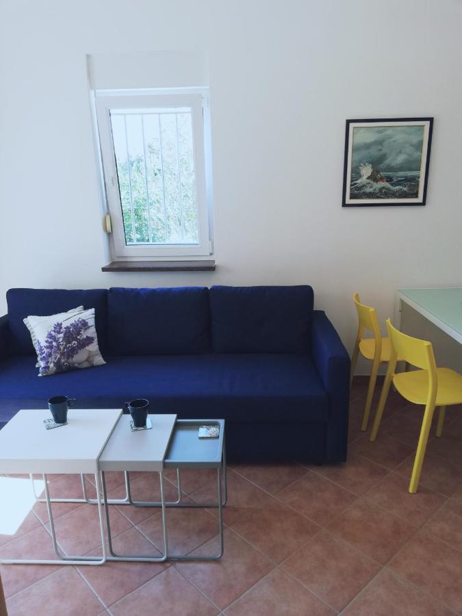 Lavender House Villa Мандре Екстериор снимка
