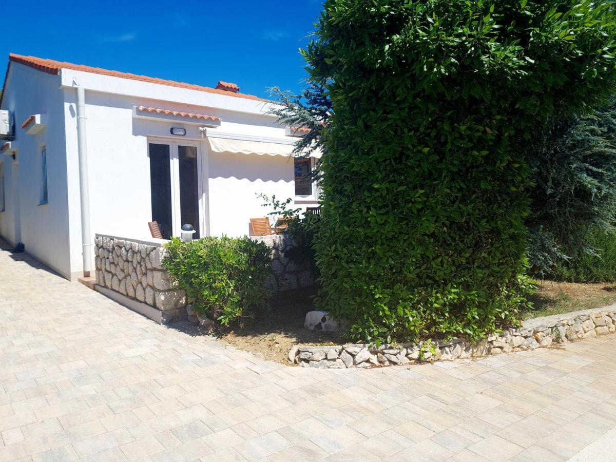 Lavender House Villa Мандре Екстериор снимка