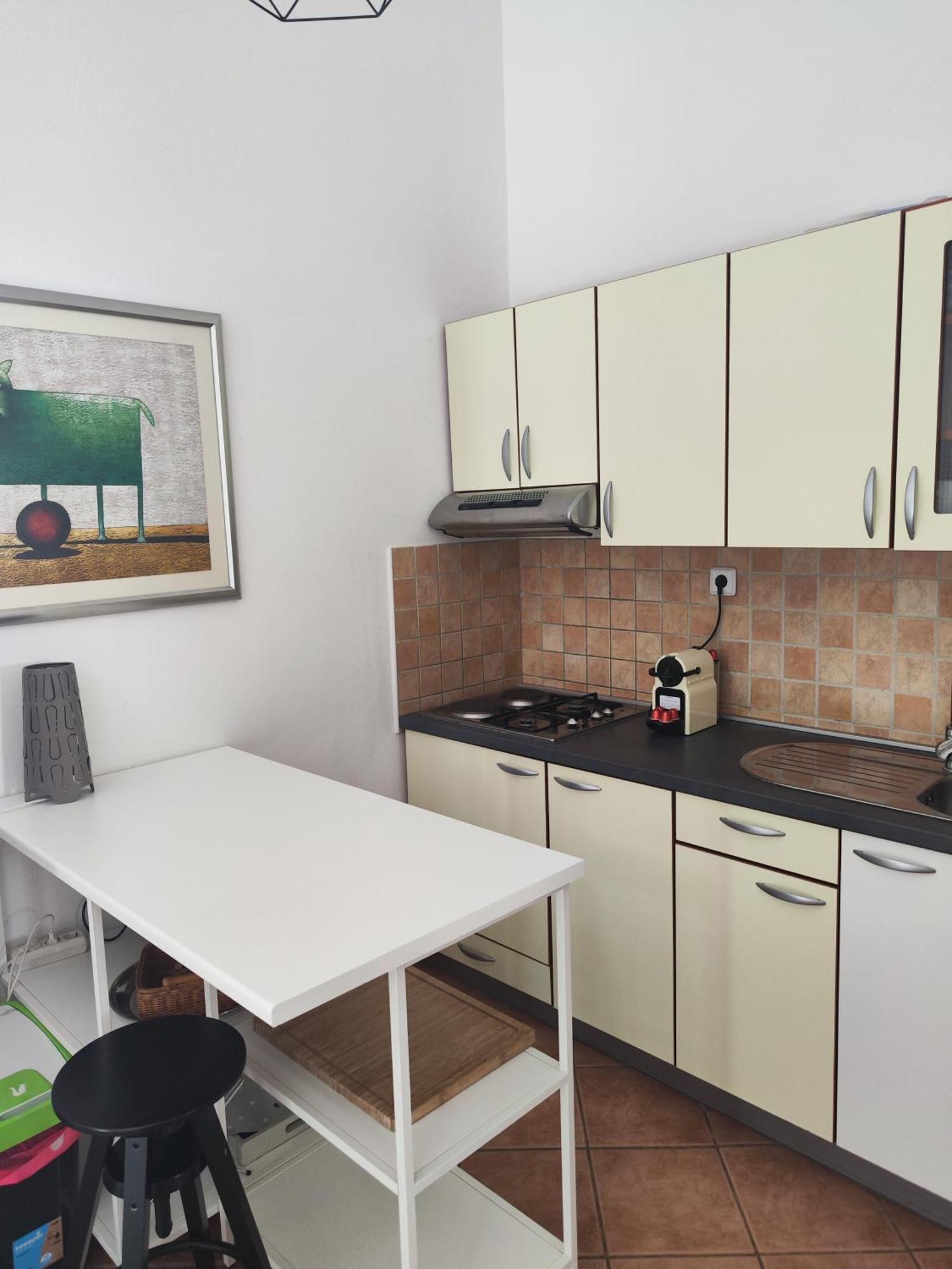 Lavender House Villa Мандре Екстериор снимка